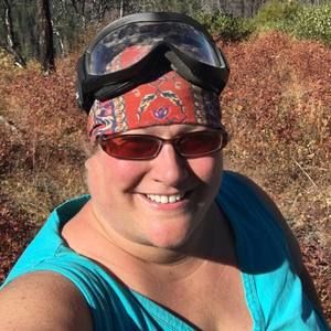 Meet your Posher, Laura